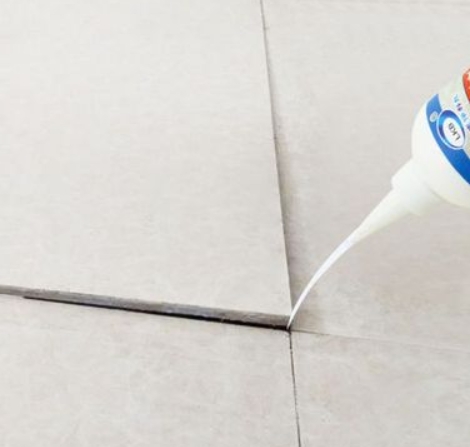 塔河瓷砖空鼓维修公司分享卫生间瓷砖脱落的原因可能有以下几点
